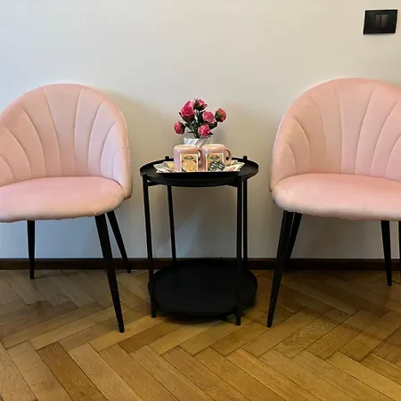 Apartahotel Kromatic 5 Boutique - Old Town Center Braşov