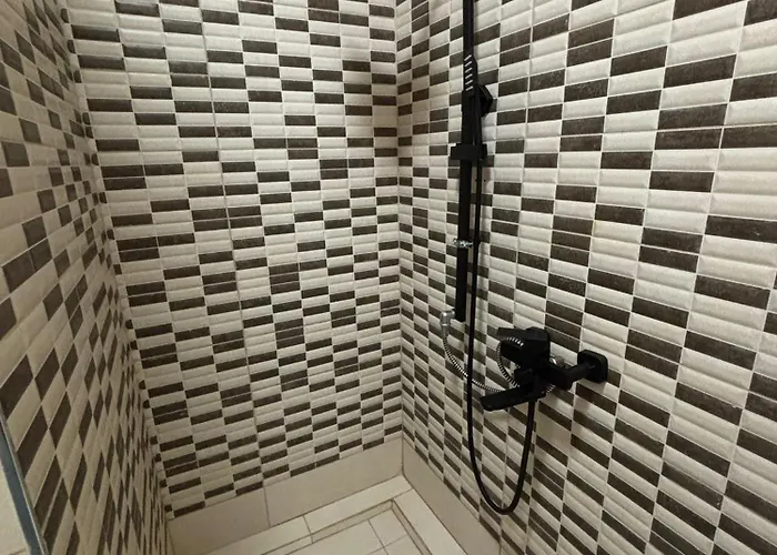 Kromatic 5 Boutique - Old Town Center 3*