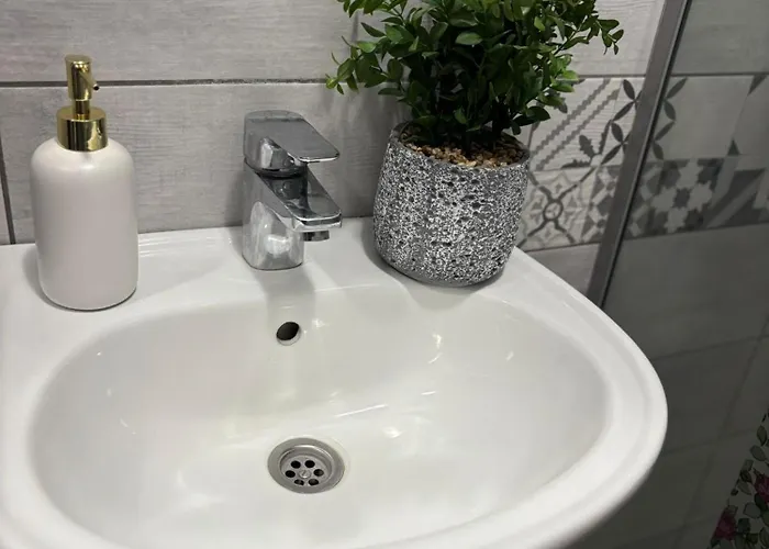 Aparthotel Kromatic 5 Boutique - Old Town Center Braşov